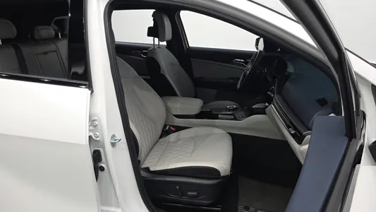 Kia 5 HEV 1.6 2WD 2025 26