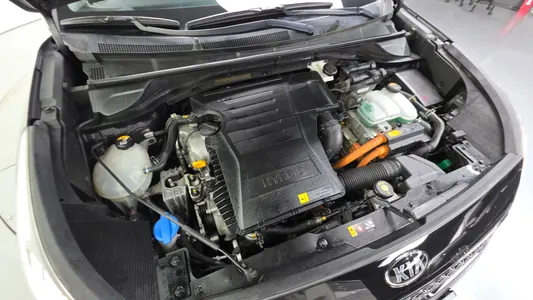Kia Niro 2017 6