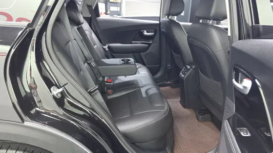 Kia Niro 2017 12