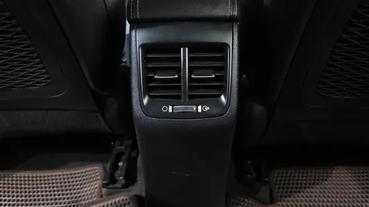 Kia Niro 2017 19