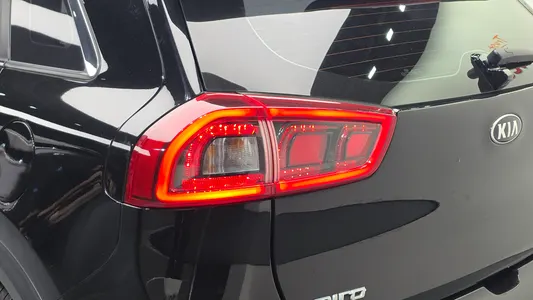 Kia Niro 2017 23