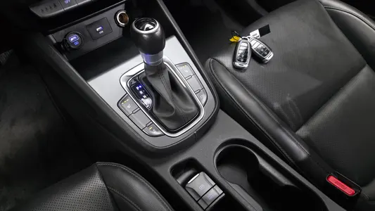 Hyundai 코나 하이브리드 2022 9