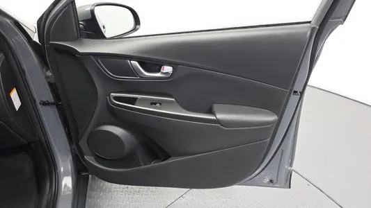 Hyundai 코나 하이브리드 2022 24