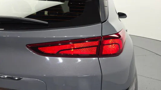 Hyundai 코나 하이브리드 2022 23