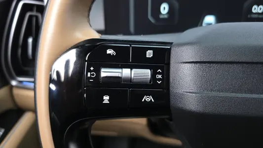 Kia 4 HEV 1.6 4WD 2025 17