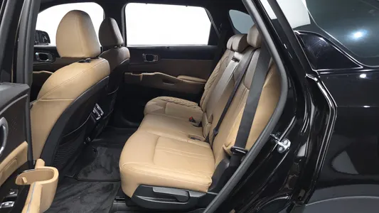 Kia 4 HEV 1.6 4WD 2025 26