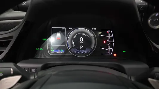 Lexus ES300h 7 2023 8