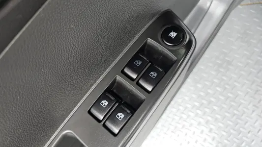 Chevrolet Spark LT 2013 12