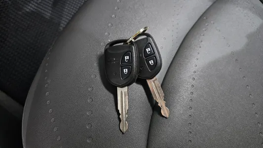 Chevrolet Spark LT 2013 18