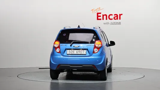 Chevrolet Spark LS 2013 4