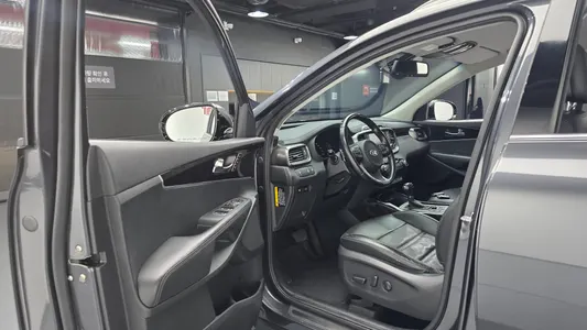 Kia Sorento 2.2 2WD 2015 10