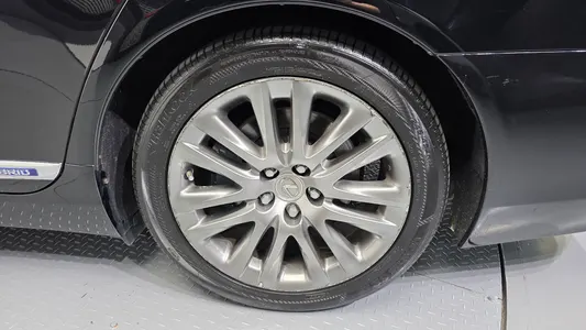 Lexus LS600hL 5 Ottoman 2016 21