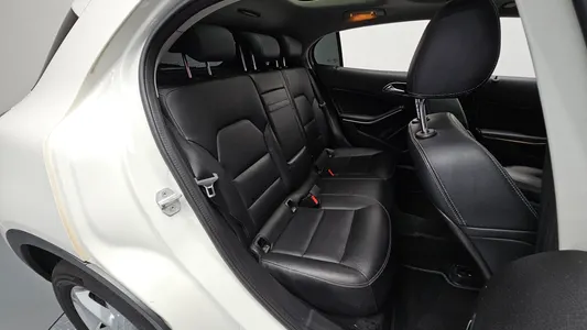 Mercedes-Benz GLA-Class X156 GLA220 2017 11