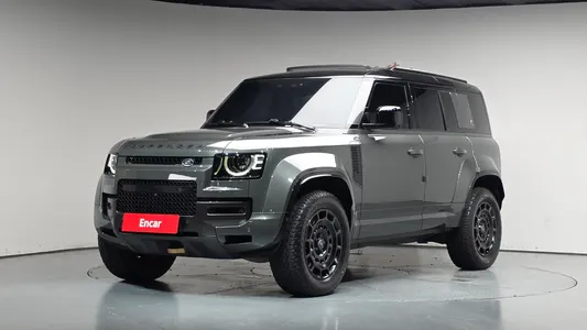 Land Rover (L663) 110 P635 1 2025