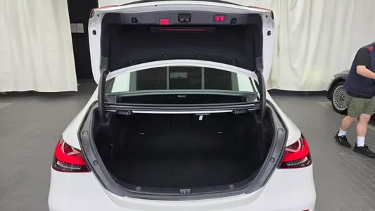 Mercedes-Benz E-Class W213 E250 2021 19