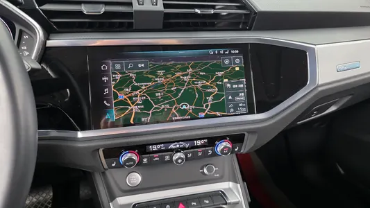 Audi Q3 (F3) 35 TDI 2020 13