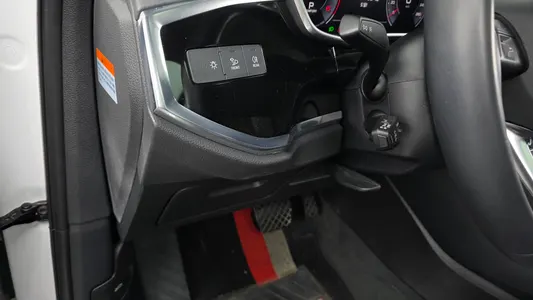 Audi Q3 (F3) 35 TDI 2020 17