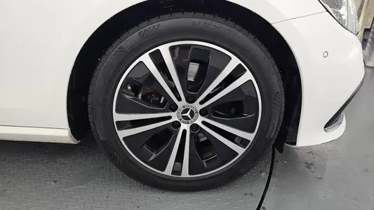 Mercedes-Benz E-Class W213 E250 2020 5