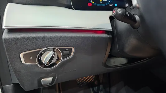 Mercedes-Benz E-Class W213 E250 2020 17