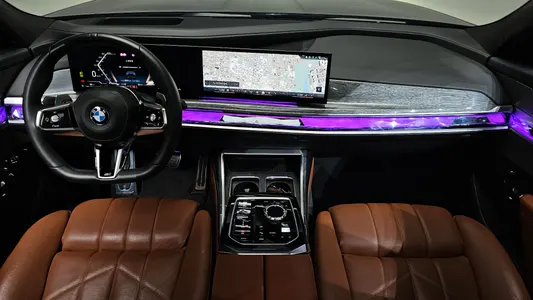 BMW 7 Series (G70) 740i sDrive M 2023 6