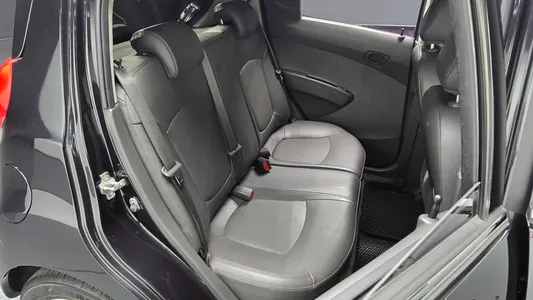 Chevrolet Spark LT 2014 12