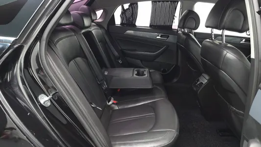 Hyundai LF 2.0 HEV 2015 12