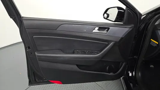 Hyundai LF 2.0 HEV 2015 25