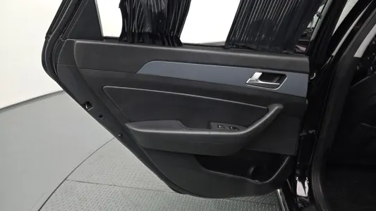 Hyundai LF 2.0 HEV 2015 26