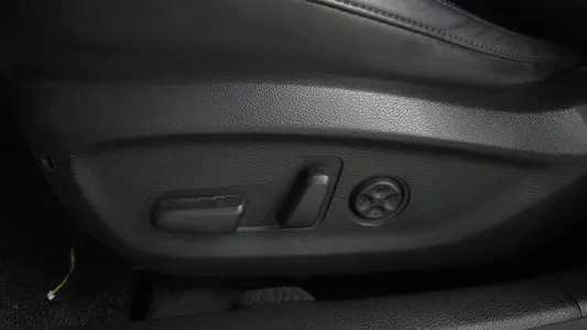 Hyundai LF 2.0 HEV 2015 33