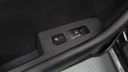 Hyundai LF 2.0 HEV 2015 31