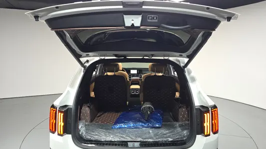 Kia 4 HEV 1.6 2WD 2020 27