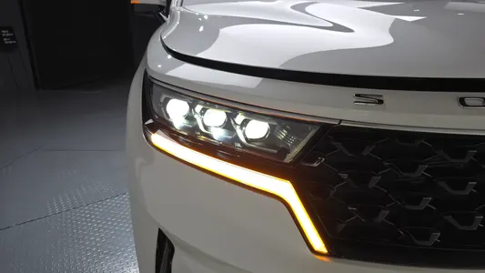 Kia 4 HEV 1.6 2WD 2020 23