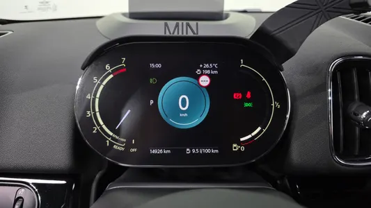 MINI 쿠퍼 컨트리맨 2023 8