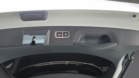 Kia 4 HEV 1.6 2WD 2021 29