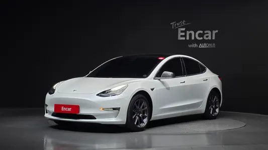 Tesla 3 AWD 2020