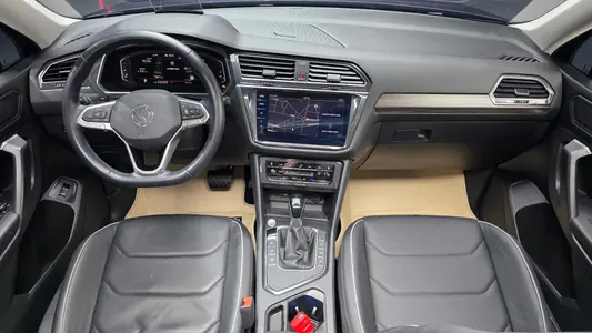 Volkswagen 티구안 올스페이스 2.0 TSI 2023 7