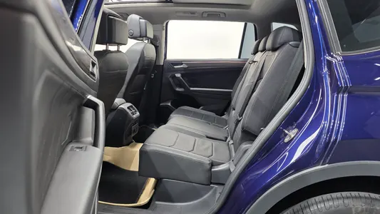 Volkswagen 티구안 올스페이스 2.0 TSI 2023 12