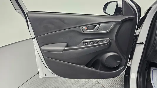 Hyundai 코나 일렉트릭 2020 24