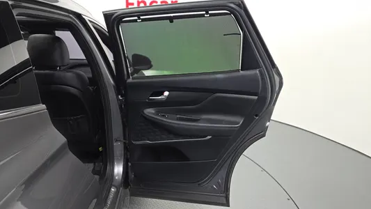Hyundai 싼타페 2.2 2WD 2021 26