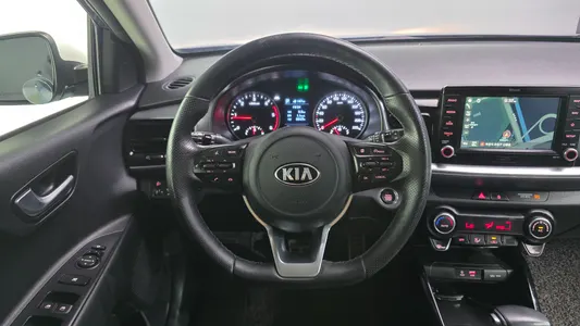 Kia Stonic 1.6 2018 13