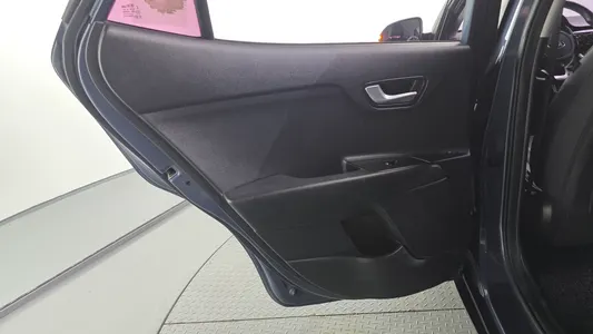 Kia Stonic 1.6 2018 25