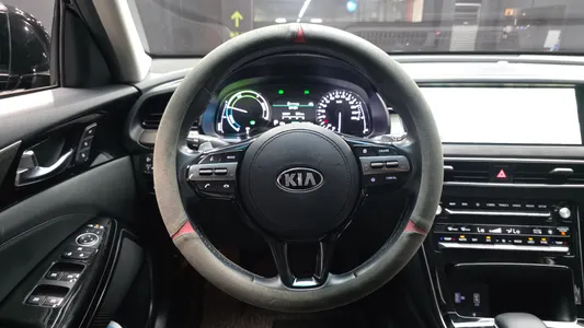 Kia K7 2019 13