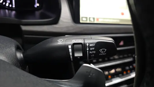 Kia K7 2019 18