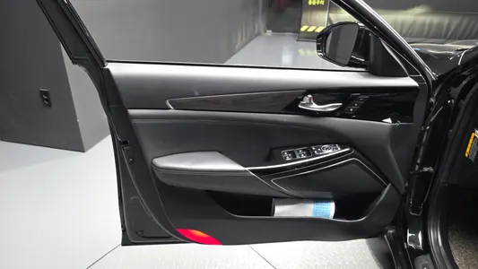 Kia K7 2019 24