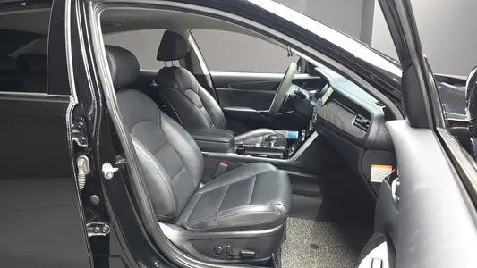 Kia K7 2019 26