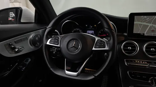 Mercedes-Benz C-Class W205 C200 2016 13