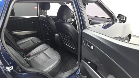 KG Mobility Tivoli VX 2WD 2016 11