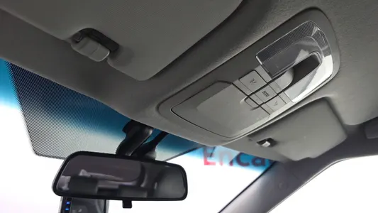 KG Mobility Tivoli VX 2WD 2016 18