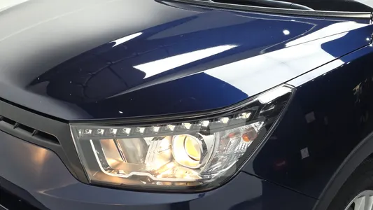KG Mobility Tivoli VX 2WD 2016 23