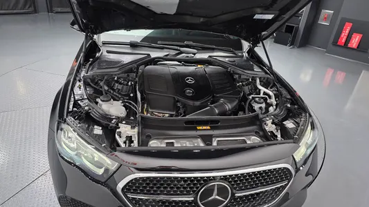 Mercedes-Benz E-Class W214 E200 2025 6